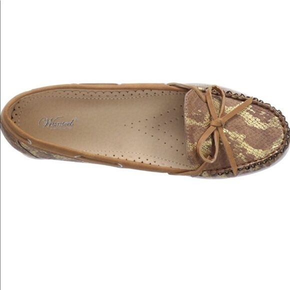 Wanted Woodside Gold Shimmer Slip Ons - Picture 5 of 10